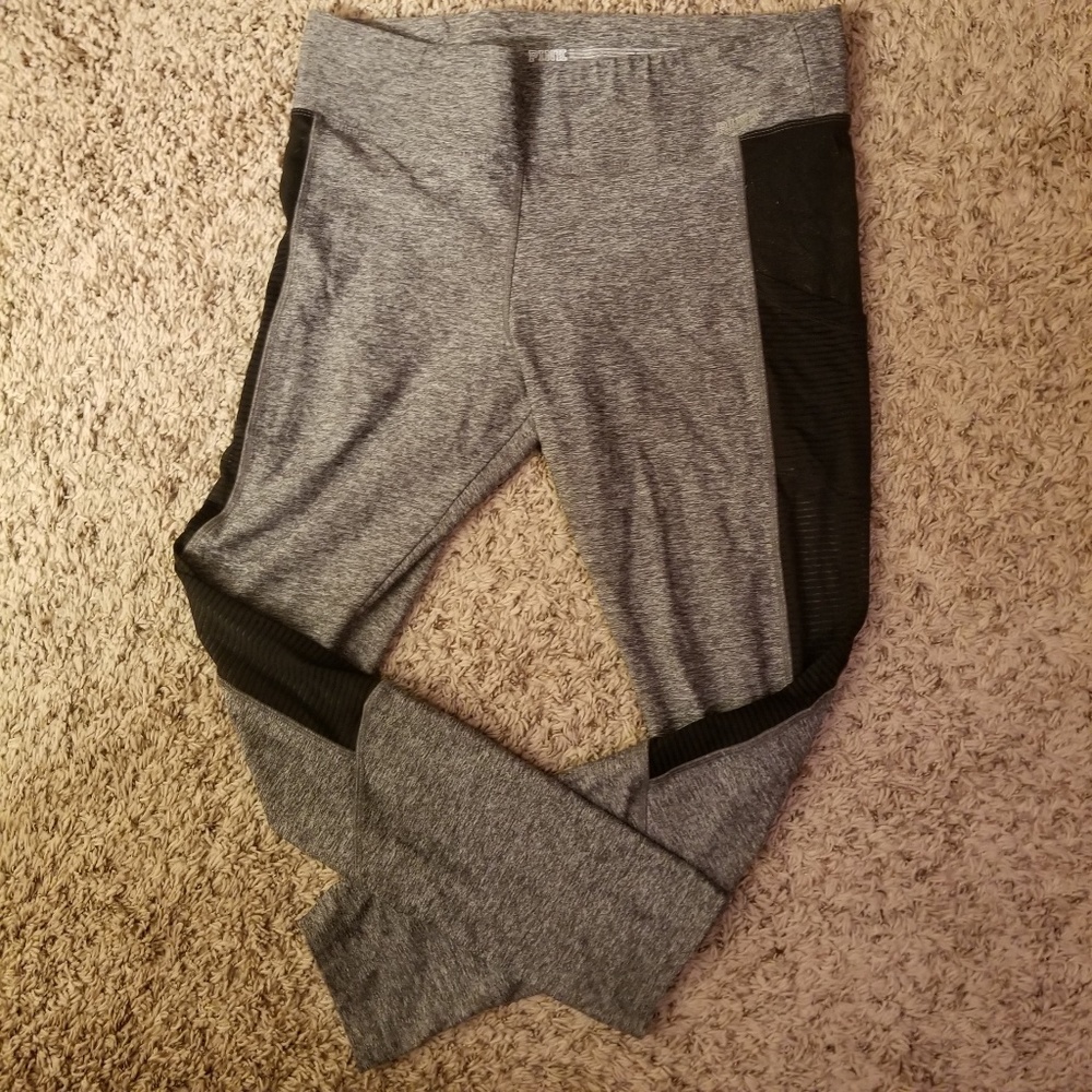 **PINK** Victoria Secret Ultimate leggings